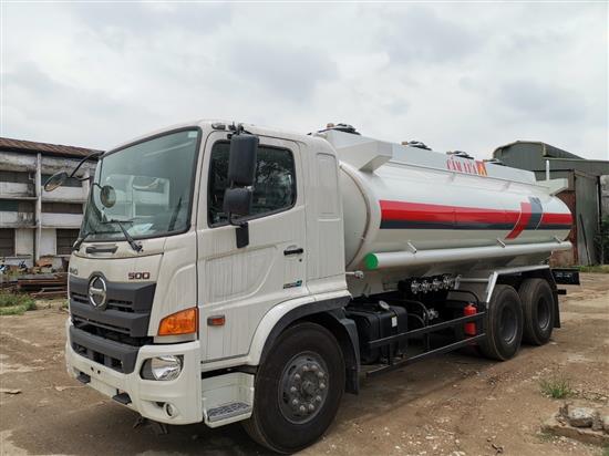 Xe xi téc xăng dầu 18.5 Khối Hino - Đời 2021