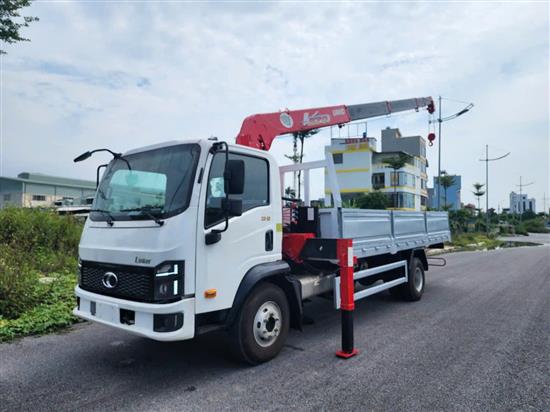Xe tải Thaco gắn cẩu 3 tấn 5 đốt